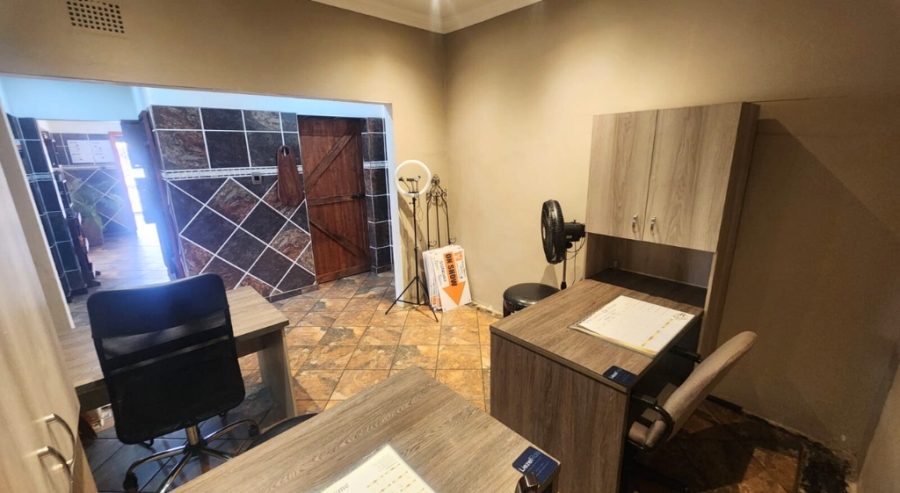 Commercial Property for Sale in Rothdene Gauteng