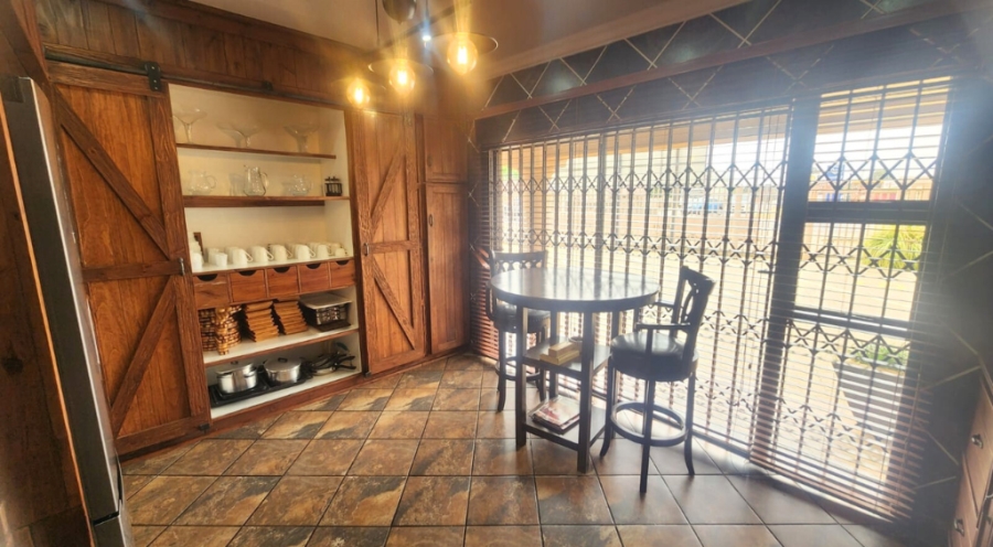 Commercial Property for Sale in Rothdene Gauteng