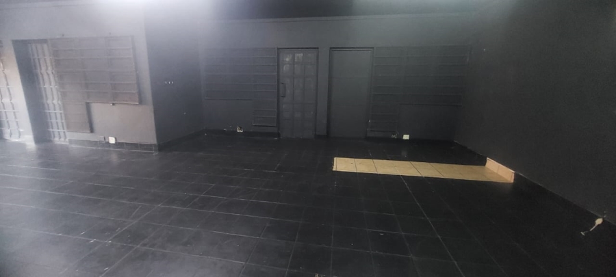 Commercial Property for Sale in Valhalla Gauteng