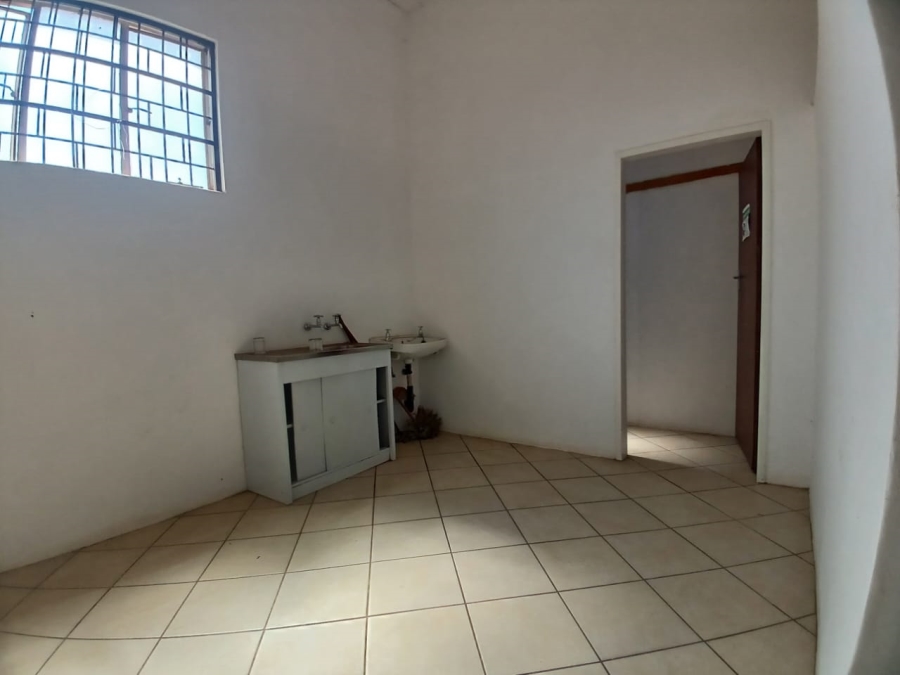 Commercial Property for Sale in Kocksoord Gauteng