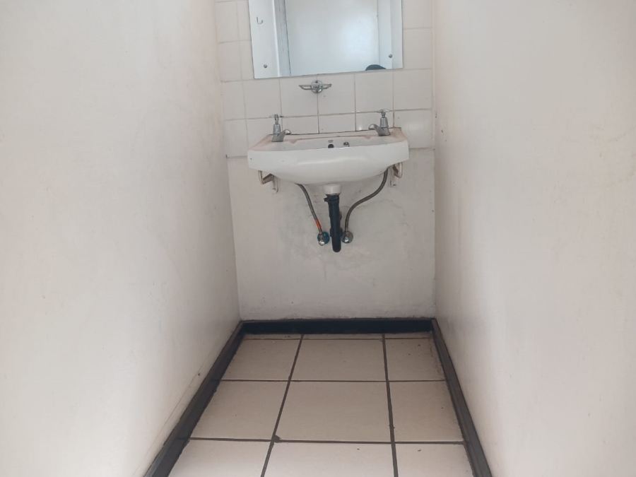Commercial Property for Sale in Kocksoord Gauteng