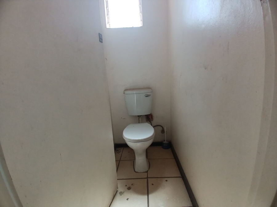 Commercial Property for Sale in Kocksoord Gauteng
