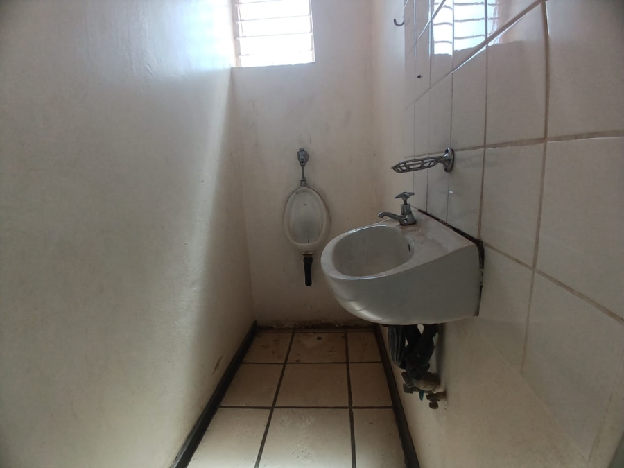 Commercial Property for Sale in Kocksoord Gauteng