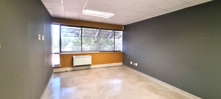 To Let commercial Property for Rent in Woodmead Gauteng