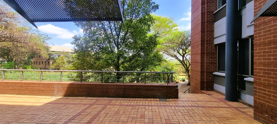 To Let commercial Property for Rent in Woodmead Gauteng