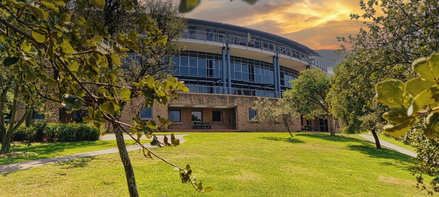 To Let commercial Property for Rent in Woodmead Gauteng