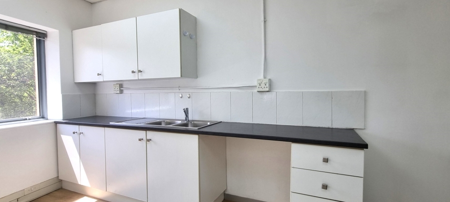To Let commercial Property for Rent in Woodmead Gauteng