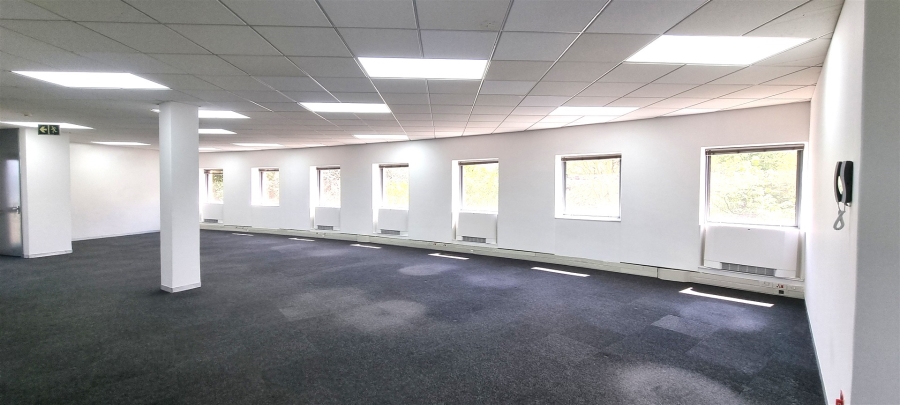 To Let commercial Property for Rent in Woodmead Gauteng