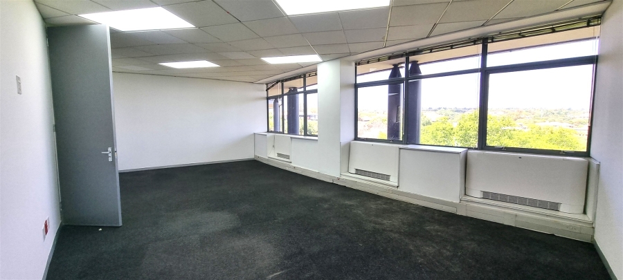 To Let commercial Property for Rent in Woodmead Gauteng