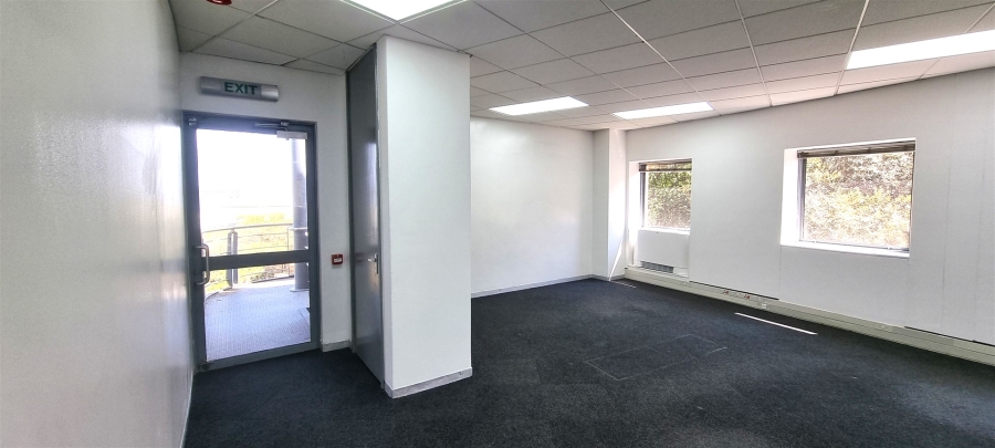 To Let commercial Property for Rent in Woodmead Gauteng
