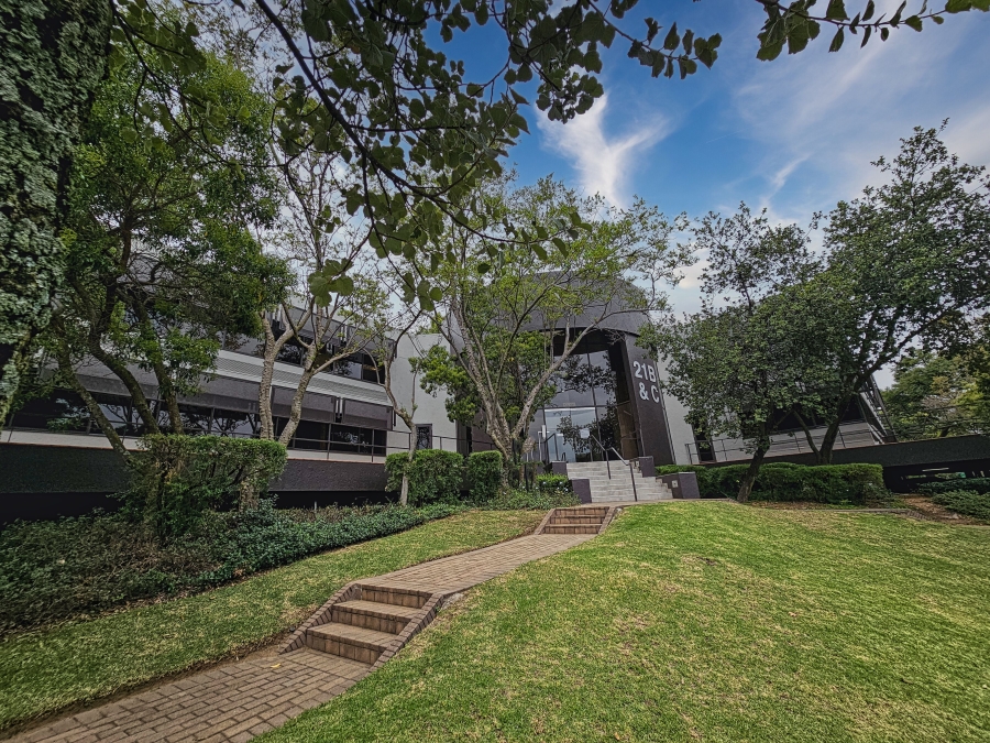To Let commercial Property for Rent in Woodmead Gauteng