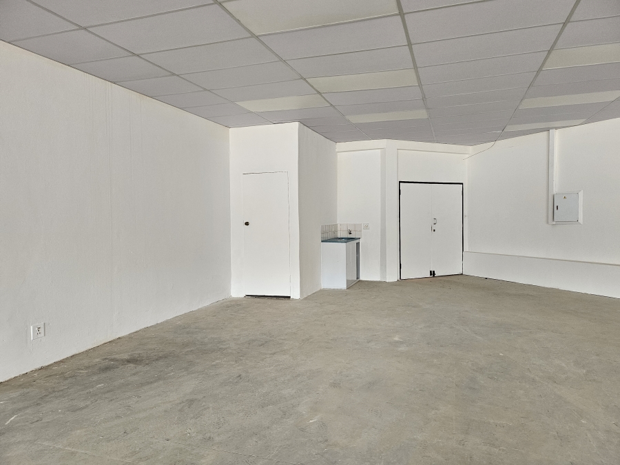 To Let commercial Property for Rent in Clubview Gauteng
