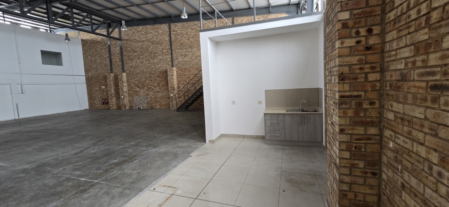 To Let commercial Property for Rent in North Riding Gauteng