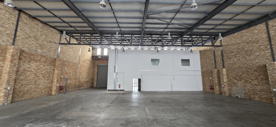 To Let commercial Property for Rent in North Riding Gauteng