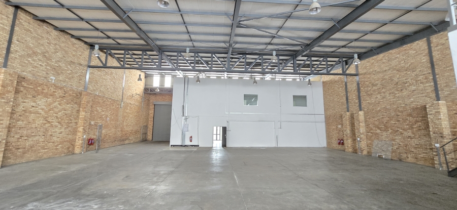 To Let commercial Property for Rent in North Riding Gauteng