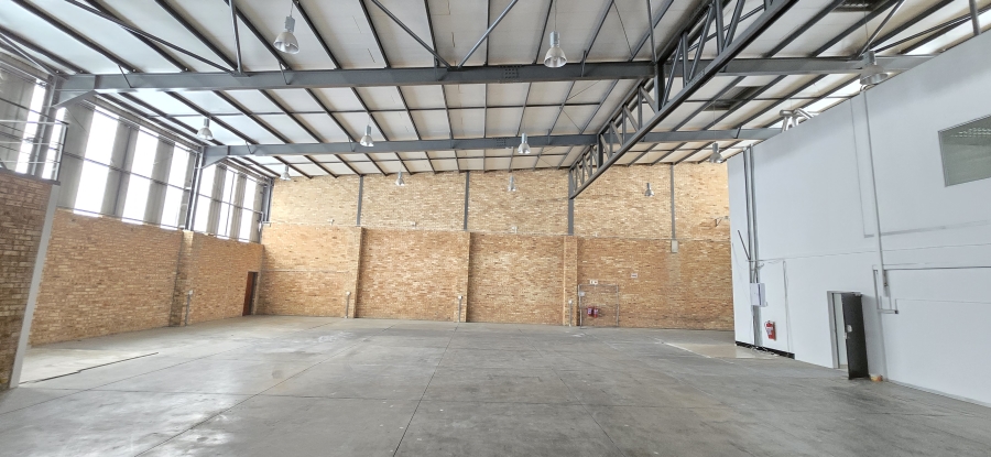 To Let commercial Property for Rent in North Riding Gauteng