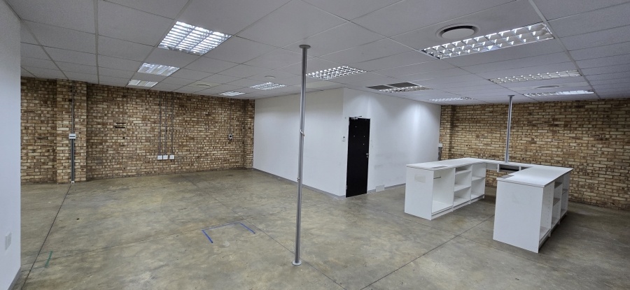 To Let commercial Property for Rent in North Riding Gauteng