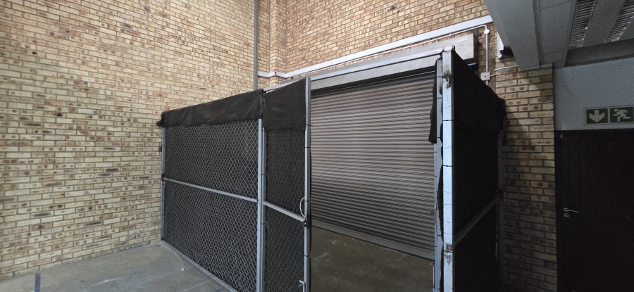 To Let commercial Property for Rent in North Riding Gauteng