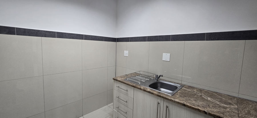To Let commercial Property for Rent in North Riding Gauteng