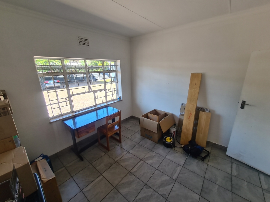 To Let commercial Property for Rent in Vanderbijlpark SW 5 Gauteng