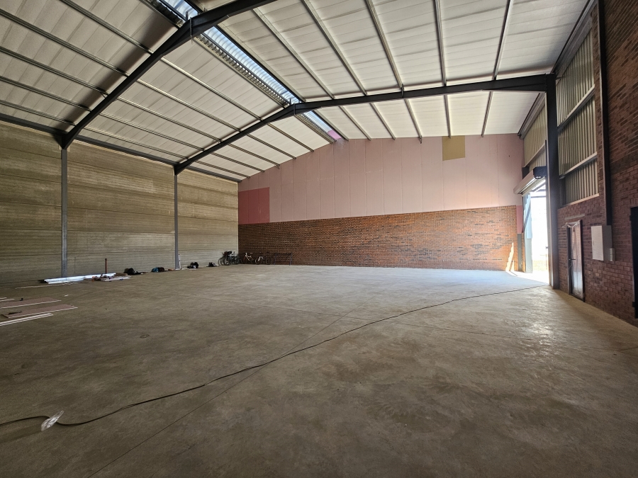 To Let commercial Property for Rent in Knoppieslaagte Gauteng