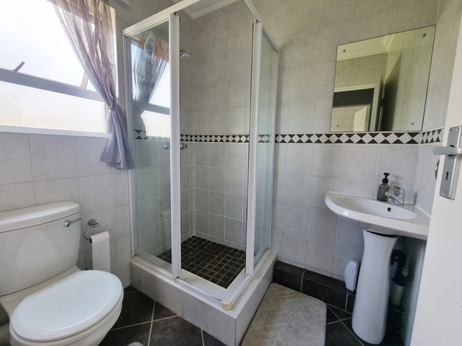 4 Bedroom Property for Sale in Midstream Estate Gauteng