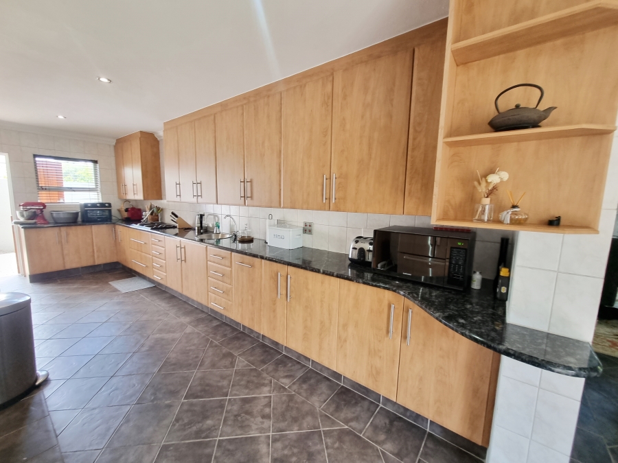 4 Bedroom Property for Sale in Midstream Estate Gauteng