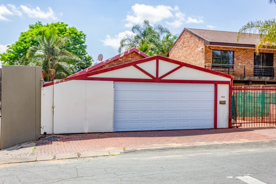 3 Bedroom Property for Sale in Ninapark Gauteng