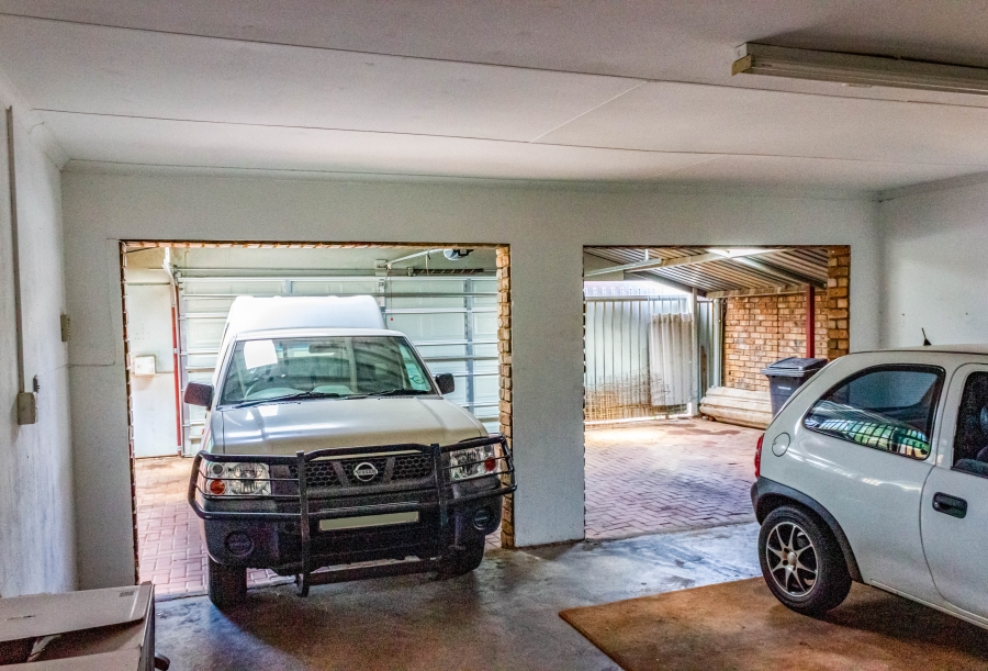 3 Bedroom Property for Sale in Ninapark Gauteng