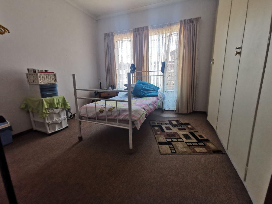 2 Bedroom Property for Sale in Clarina Gauteng