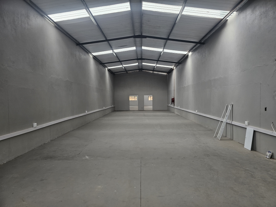 To Let commercial Property for Rent in Hennops Park Industrial Gauteng