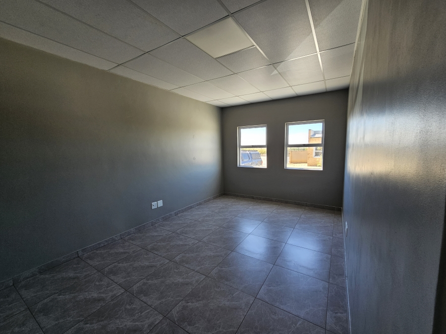 To Let commercial Property for Rent in Knoppieslaagte Gauteng
