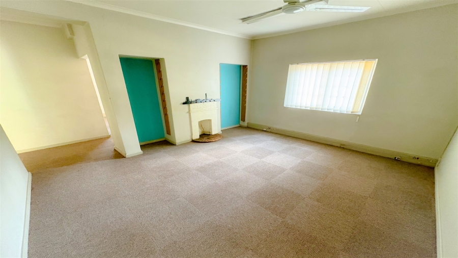 To Let commercial Property for Rent in Saxonwold Gauteng