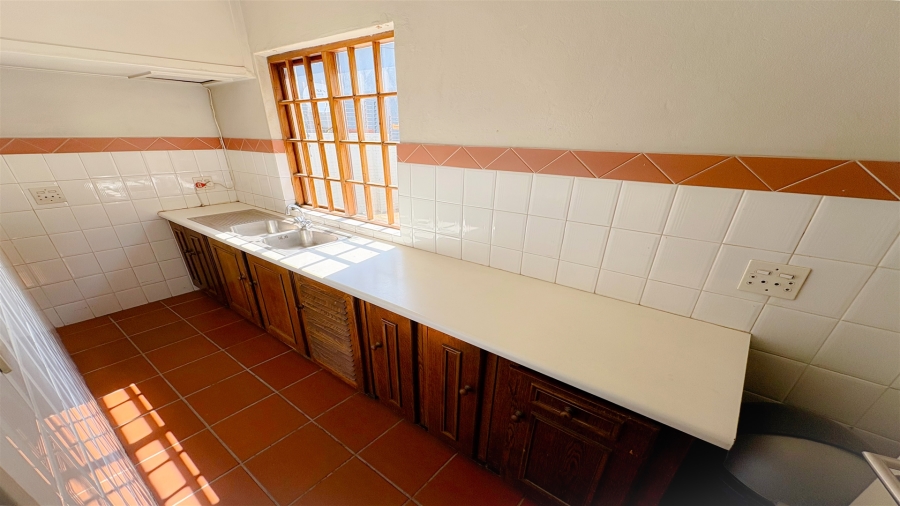 To Let commercial Property for Rent in Saxonwold Gauteng