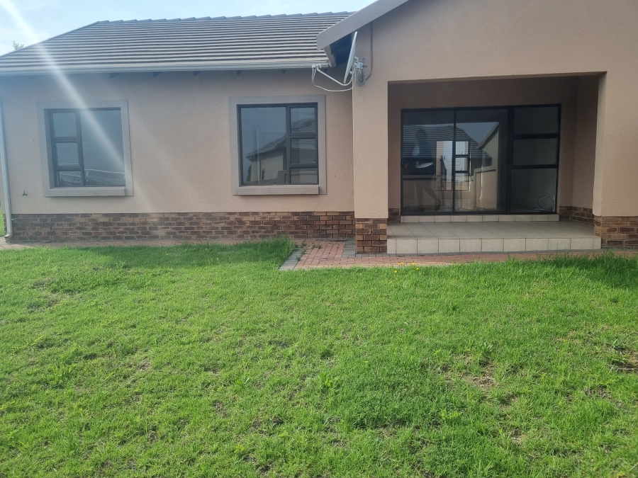 To Let 3 Bedroom Property for Rent in Valley View Estate Gauteng