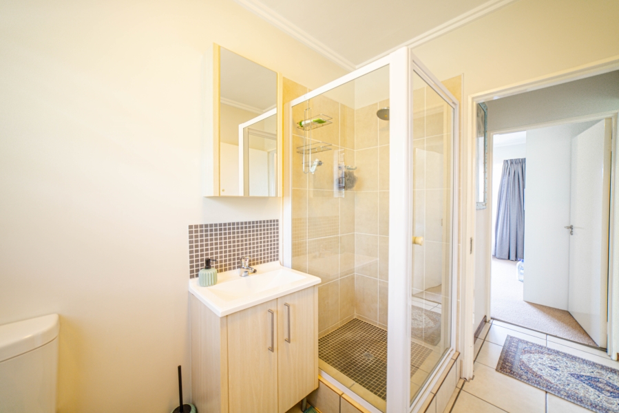 3 Bedroom Property for Sale in Broadacres Gauteng