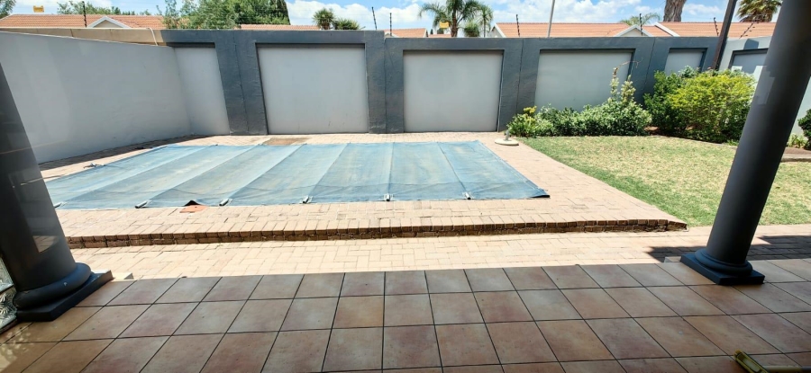 3 Bedroom Property for Sale in Emfuleni Golf Estate Gauteng