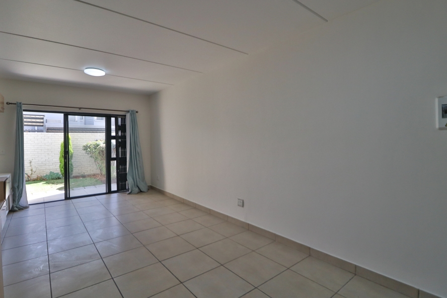 2 Bedroom Property for Sale in Edenburg Gauteng