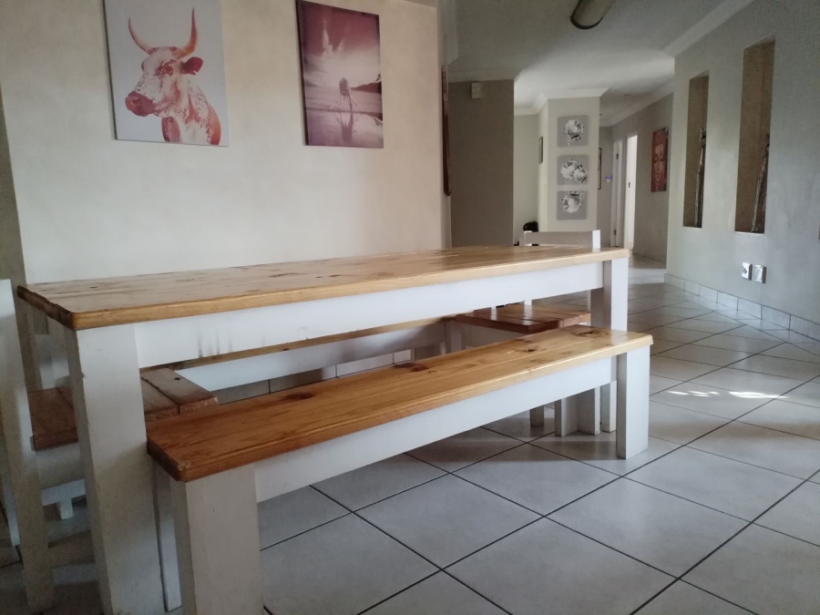 To Let 3 Bedroom Property for Rent in Dayanglen Gauteng