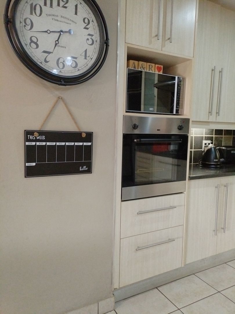 To Let 3 Bedroom Property for Rent in Dayanglen Gauteng