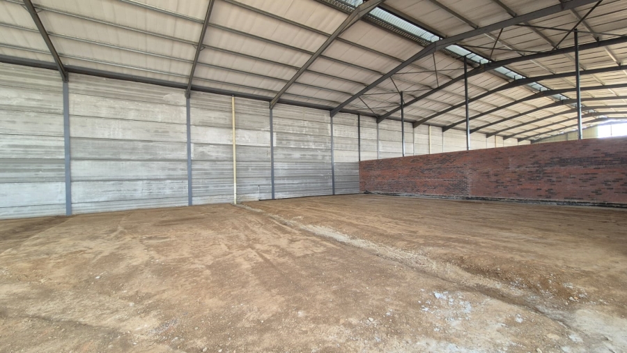 To Let commercial Property for Rent in Knoppieslaagte Gauteng