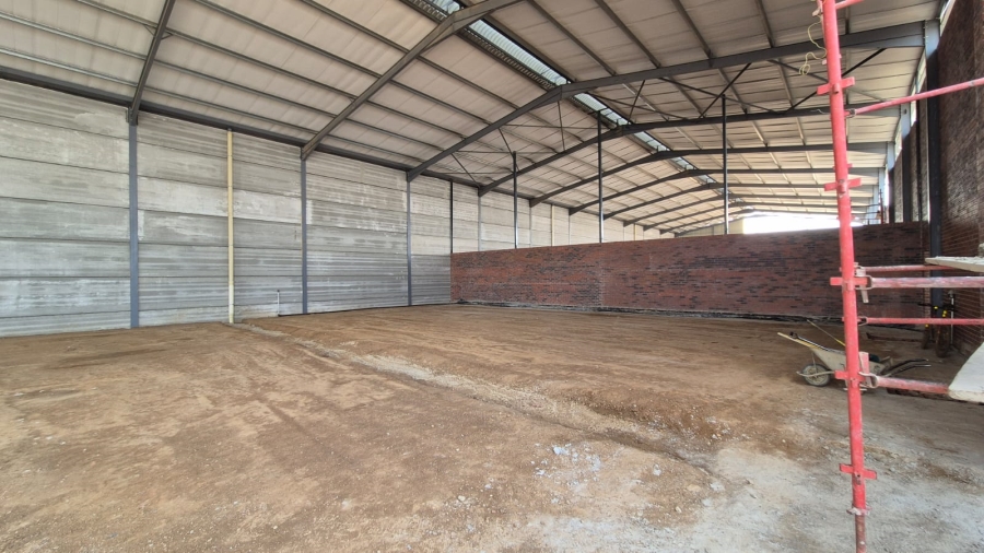 To Let commercial Property for Rent in Knoppieslaagte Gauteng