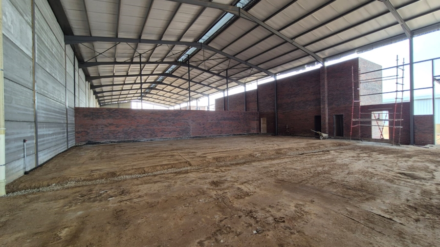 To Let commercial Property for Rent in Knoppieslaagte Gauteng