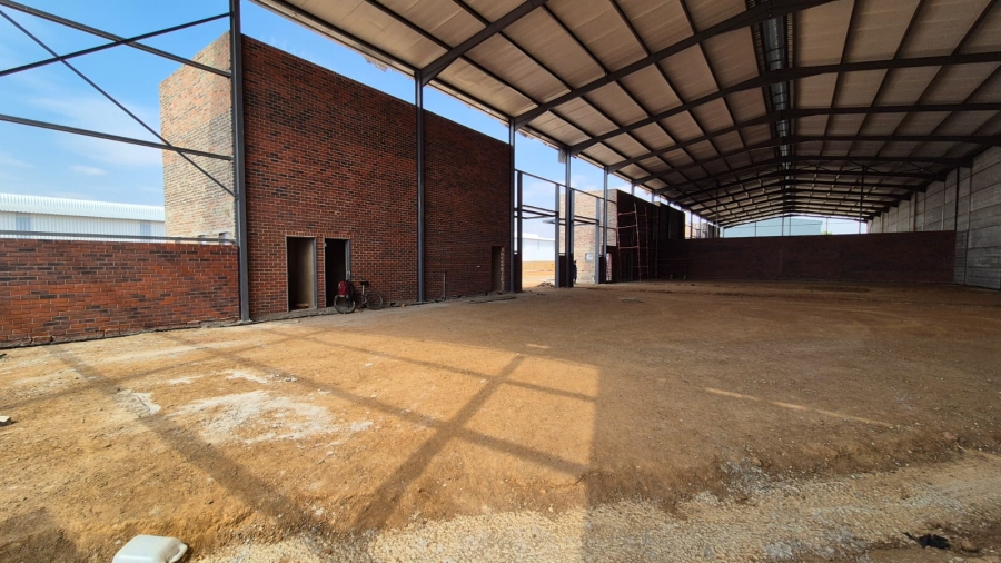 To Let commercial Property for Rent in Knoppieslaagte Gauteng