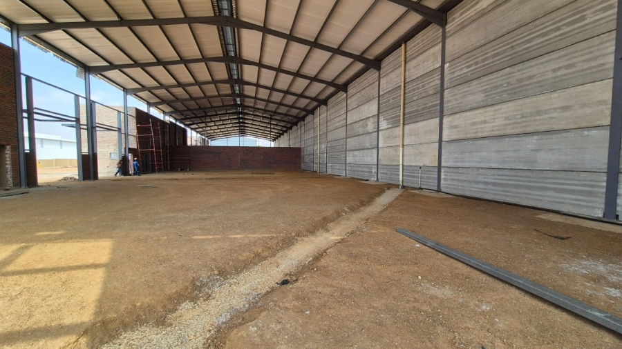To Let commercial Property for Rent in Knoppieslaagte Gauteng
