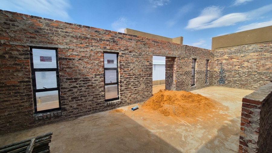 To Let commercial Property for Rent in Knoppieslaagte Gauteng
