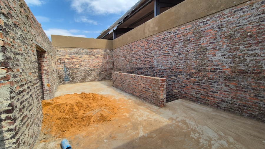 To Let commercial Property for Rent in Knoppieslaagte Gauteng