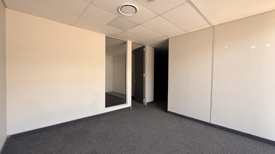 To Let commercial Property for Rent in Clayville Gauteng