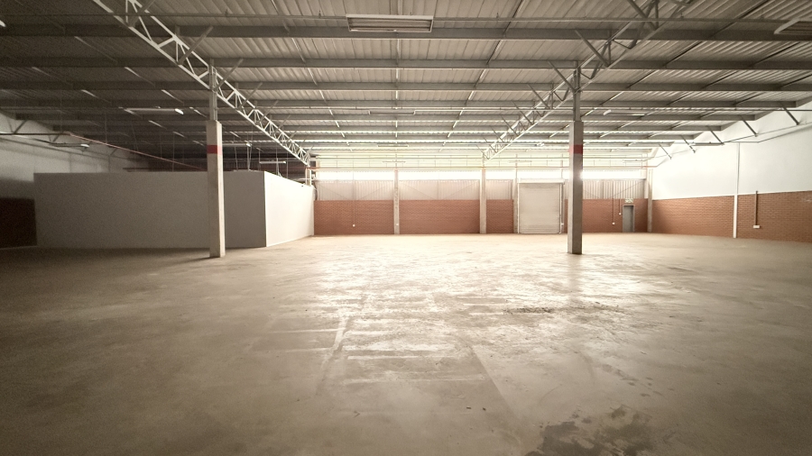 To Let commercial Property for Rent in Clayville Gauteng