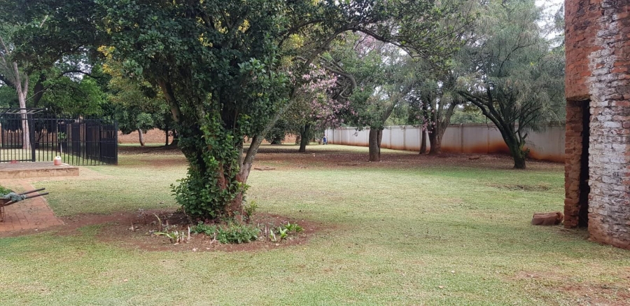 8 Bedroom Property for Sale in Winternest Gauteng